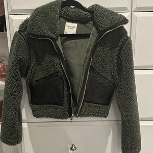 Abercrombie & Fitch dark green Sherpa bomber